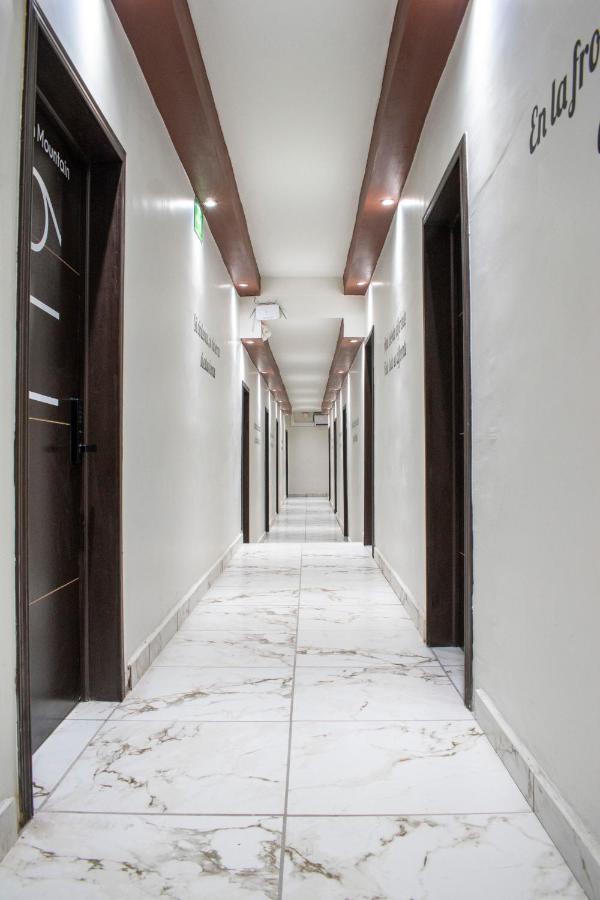 Suites Motel La Frontera سيوداد خواريز المظهر الخارجي الصورة