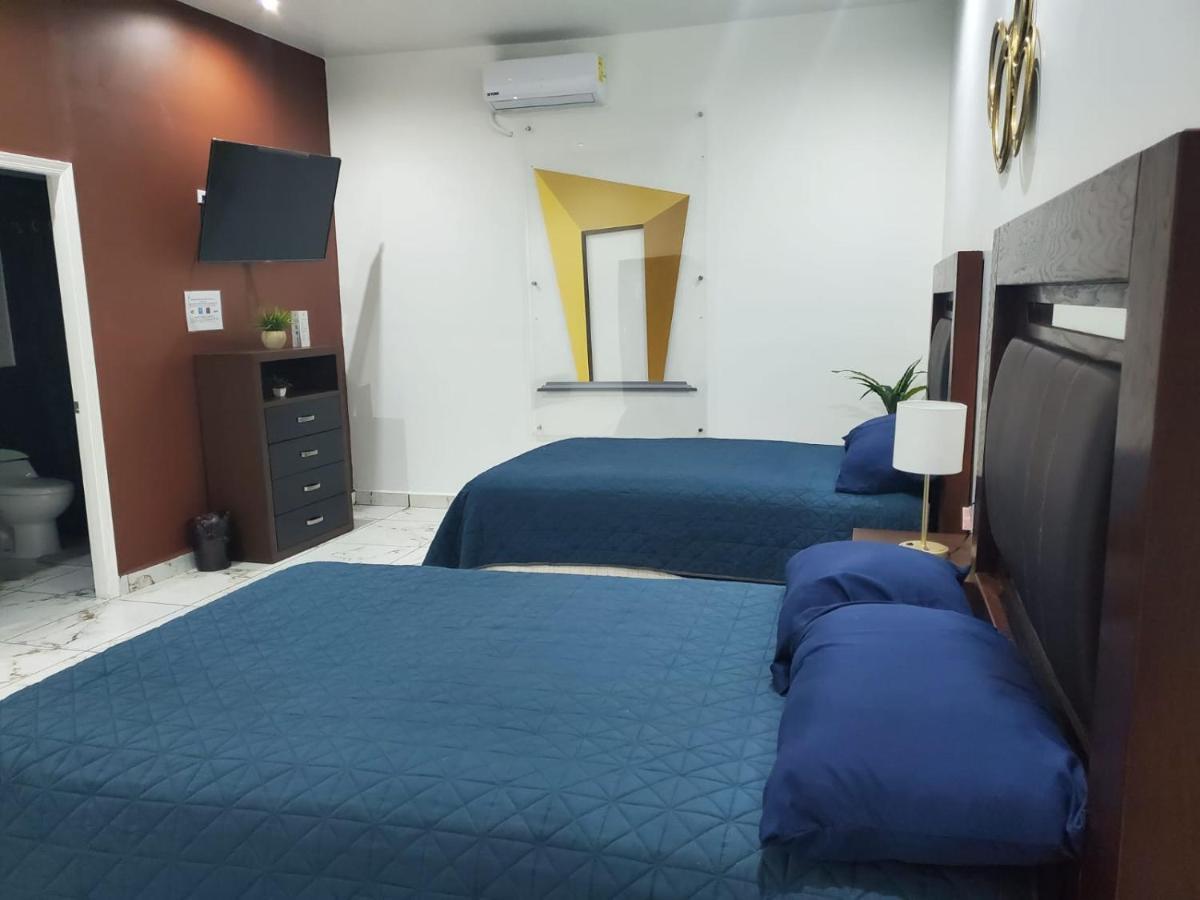 Suites Motel La Frontera سيوداد خواريز المظهر الخارجي الصورة